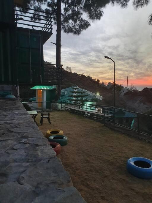 Kasauli Cascade A Cheerfull 4 Bedroom Challet Exterior foto